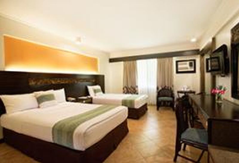 Hotel Montebello 4*