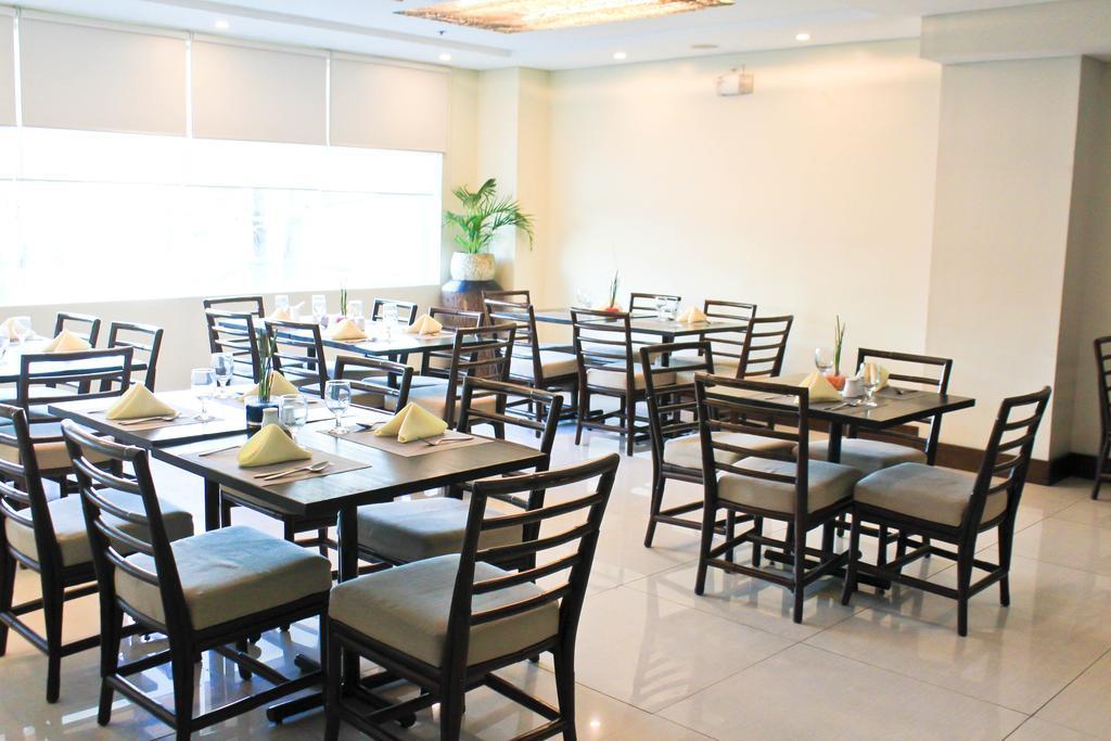 Hotel Azia And Residences Cebu
