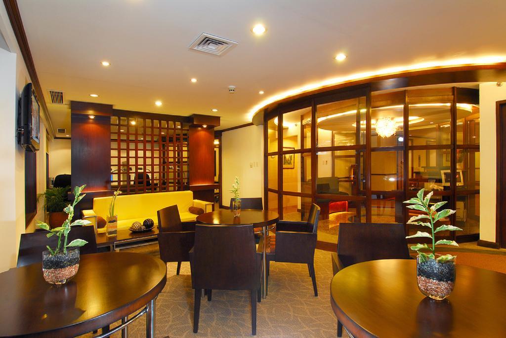 Waterfront Airport And Casino 4* Lapu-Lapu City