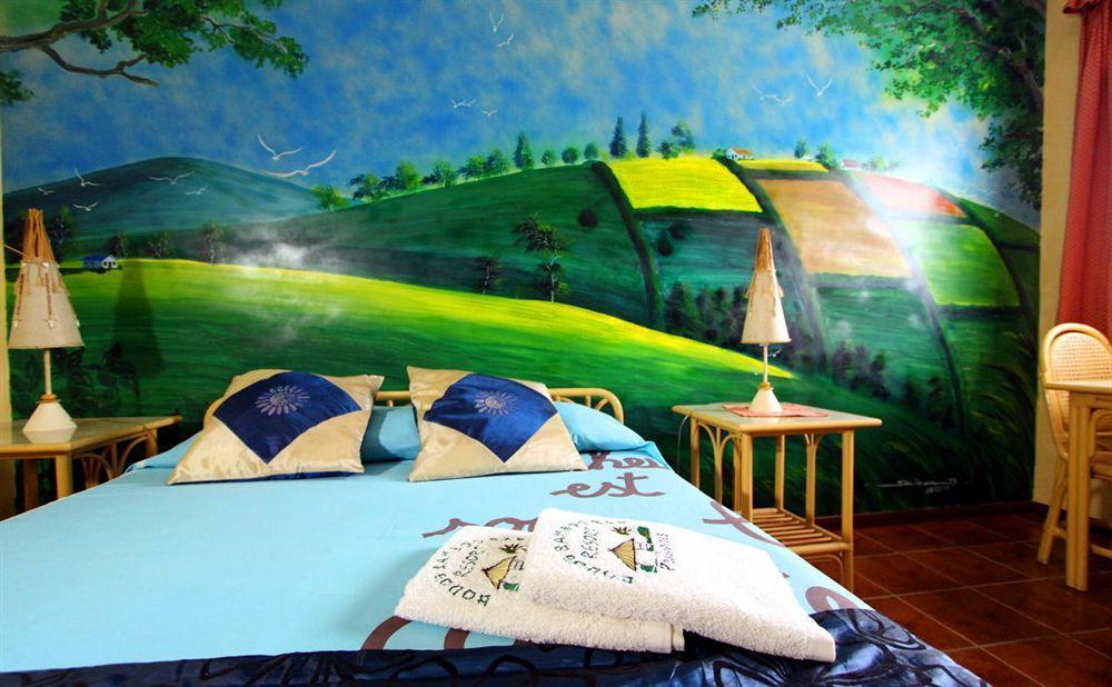 Parrot Paradise Resort