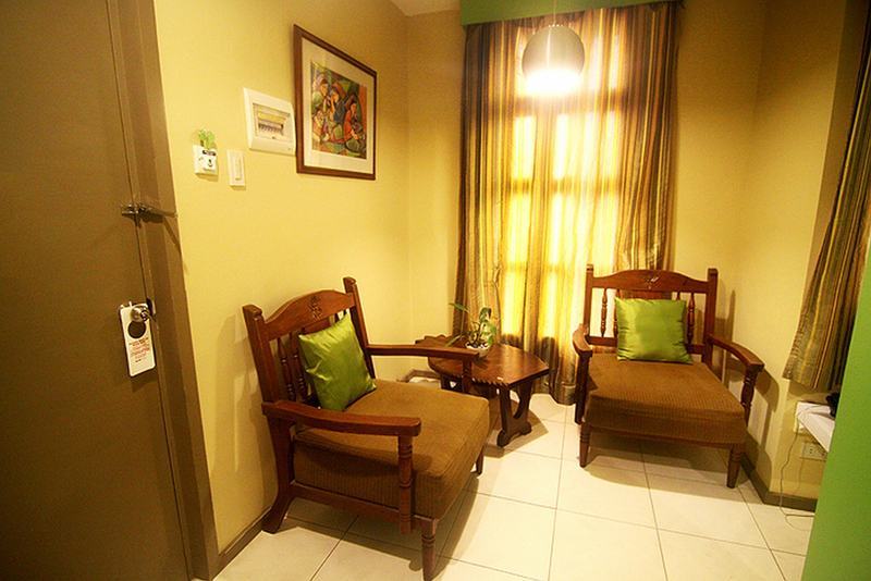 Hotel R Capitol 3*