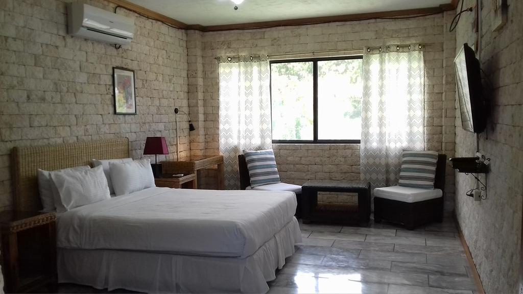 Eden Resort 3*