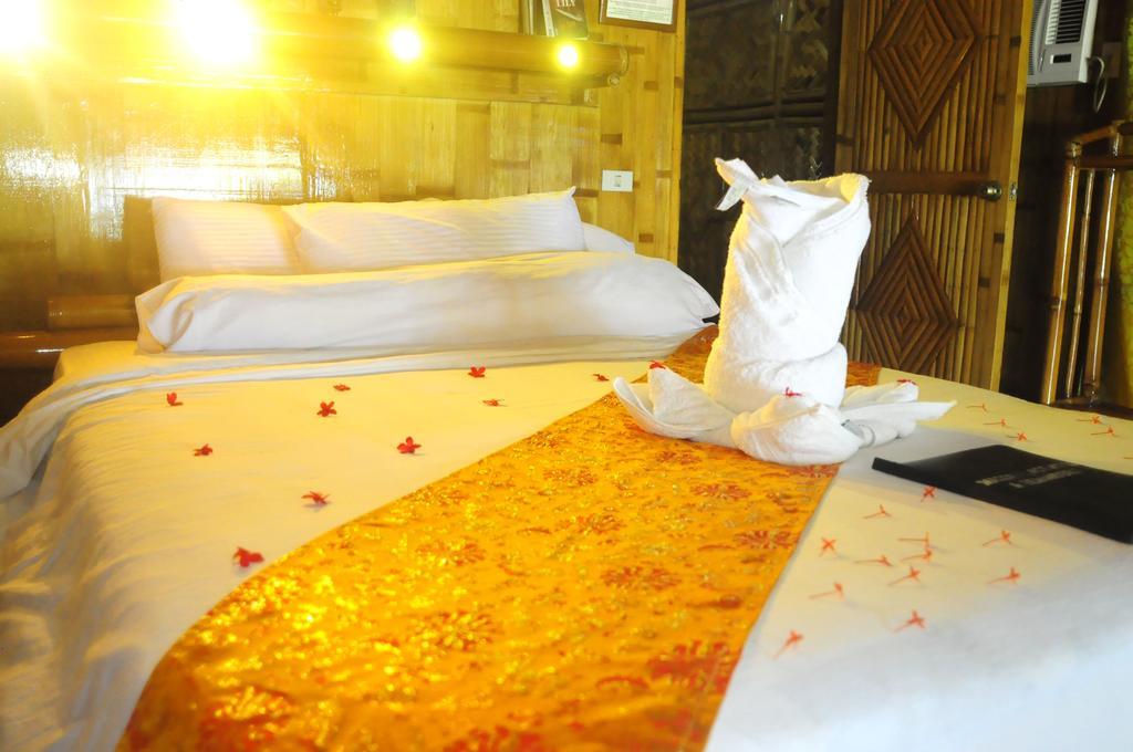 Resort The Coral Blue Oriental And