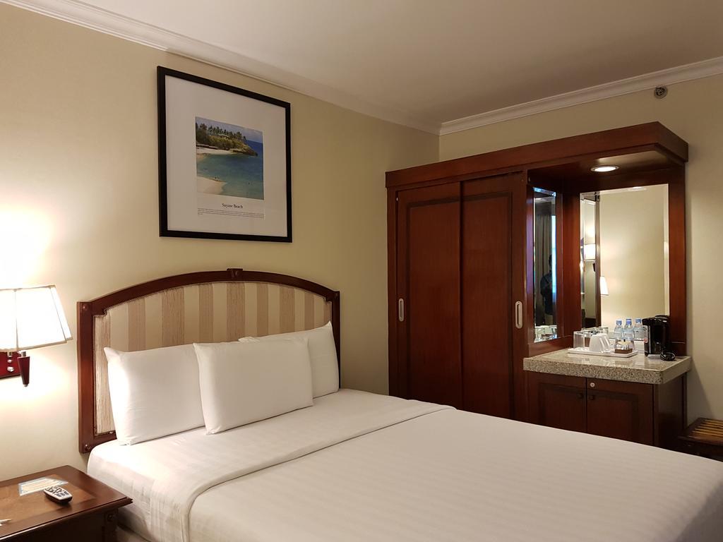 Hotel Parklane International