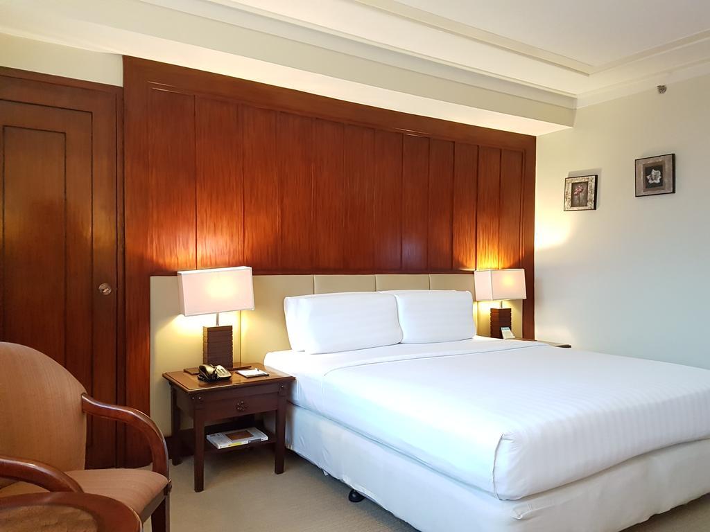 Parklane International 3*