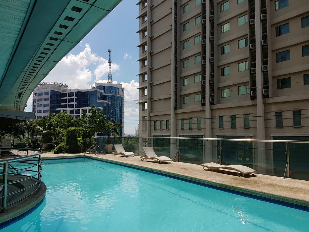 Parklane International Hotel 3*