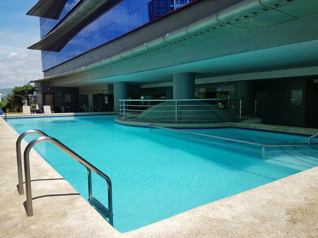 Hotel Parklane International