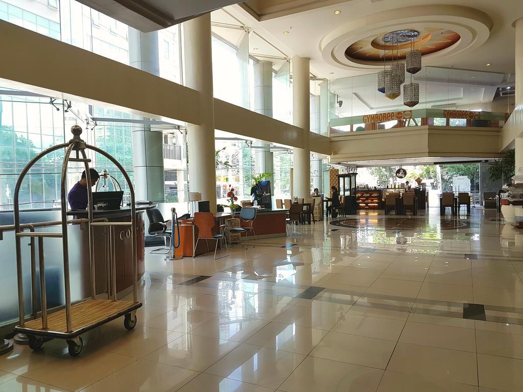Parklane International Hotel