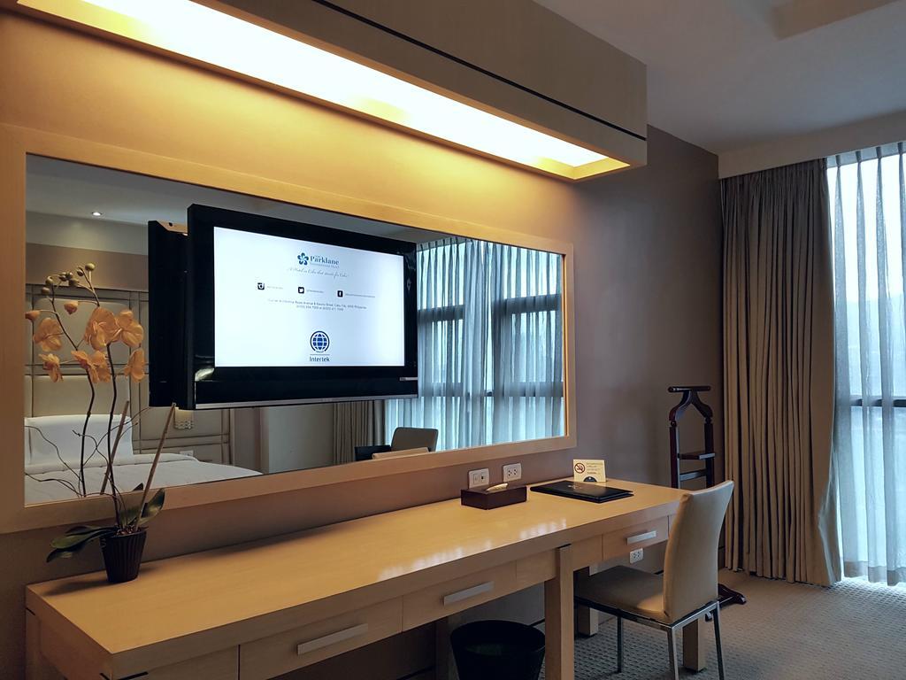 Parklane International 3* Cebu