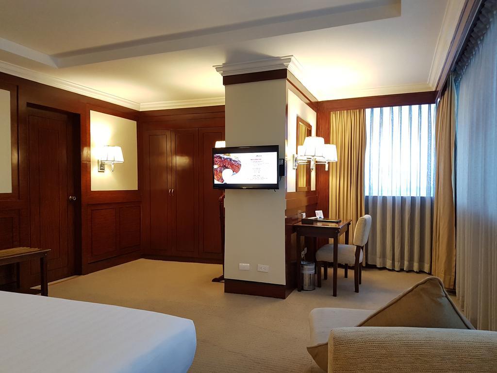 Parklane International Hotel 3*