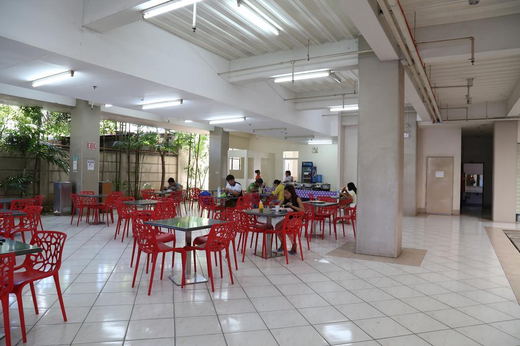 Albergue Alicia Tower Residences (Adults Only) Cebu