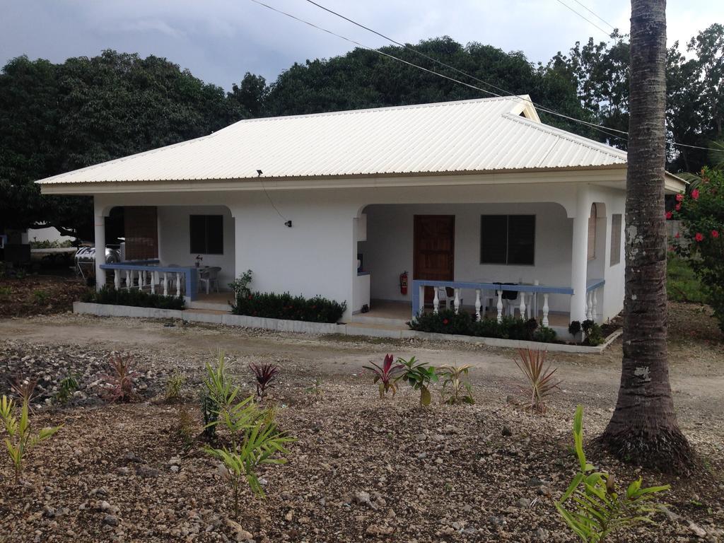 Mangoes Place * Moalboal