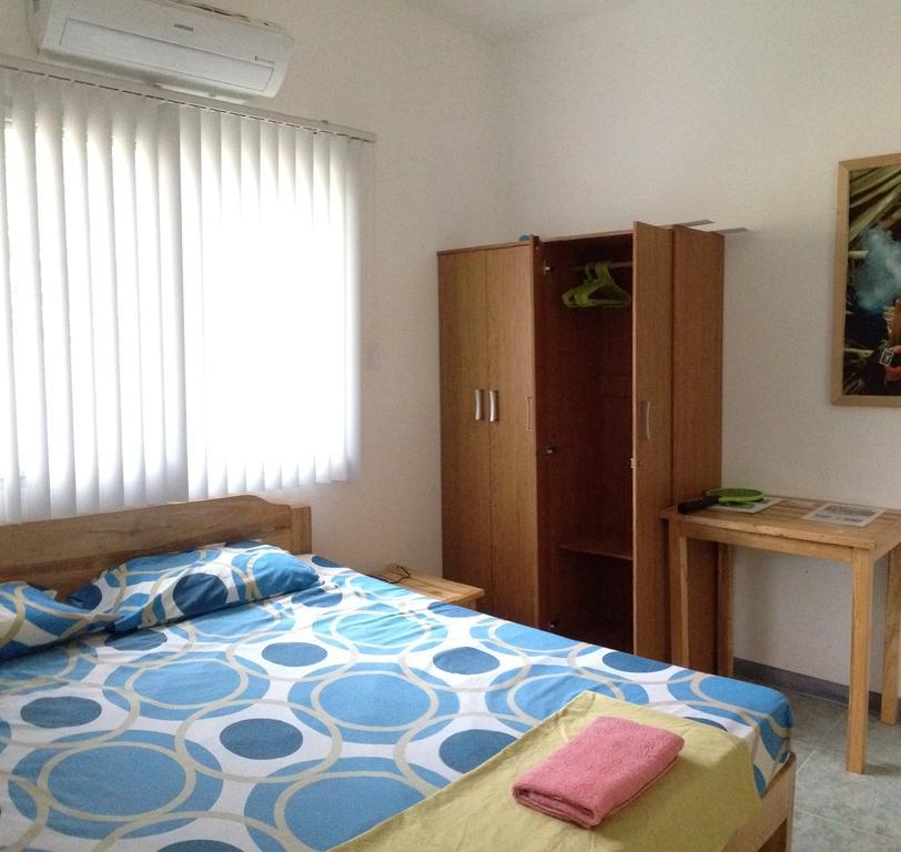 Mangoes Place Apartment Moalboal