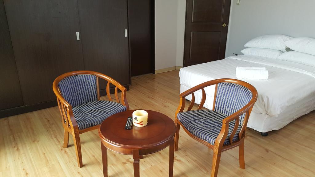 Apartment Convenient Location Near Jy Mall-mit Bldg Cebu