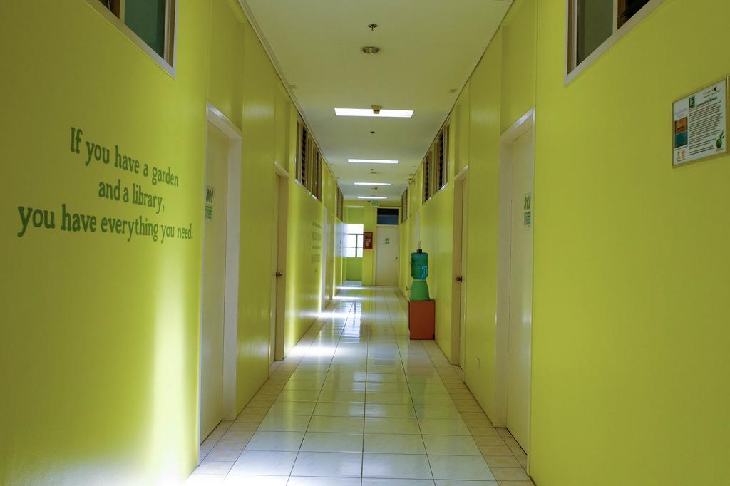 Elicon House 2* Cebu