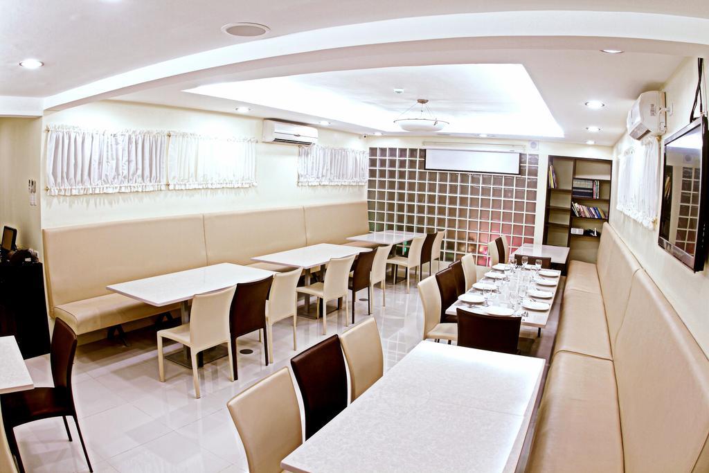 The Center 2*