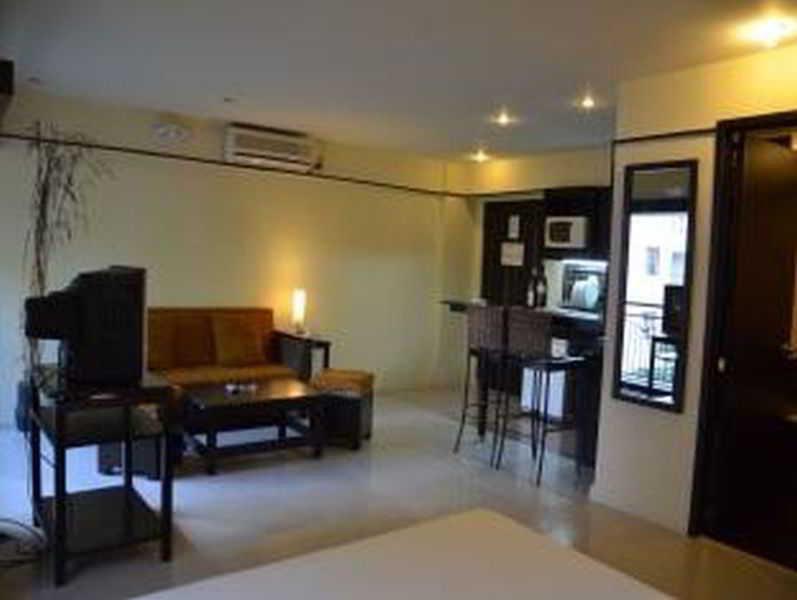 Lancaster Cebu Hotel 3*
