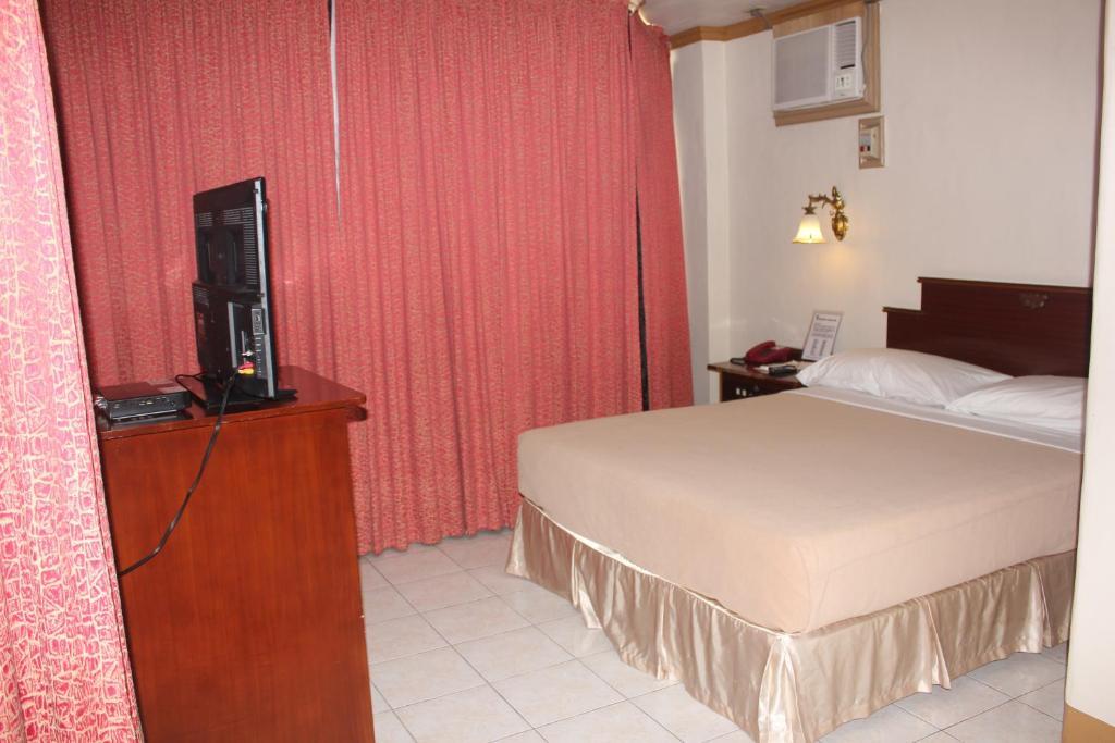Elegant Circle 3* Cebu