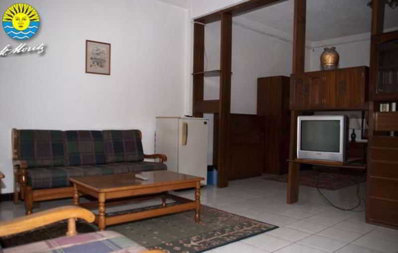 Schweizer Former St. Moritz 2*