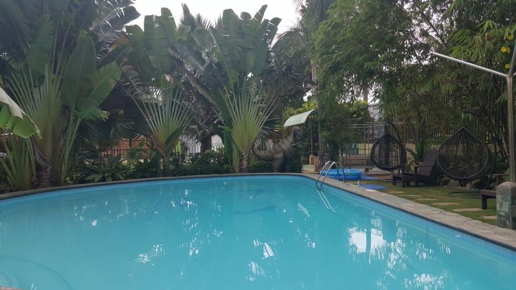 Mactan Breeze - Airport 2*