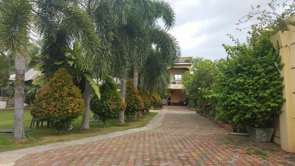 Bed & Breakfast Mactan Breeze - Airport
