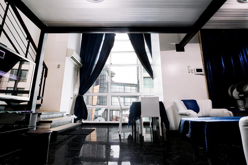 2 Floor Luxury Loft Apartment *