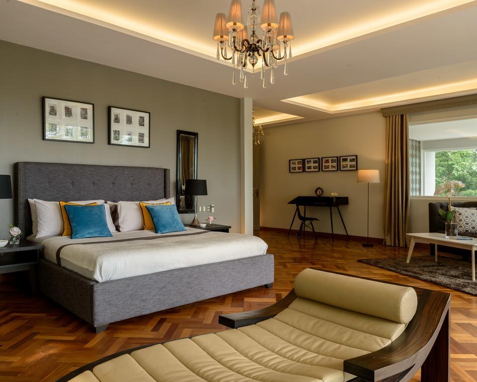 Empress Villa *