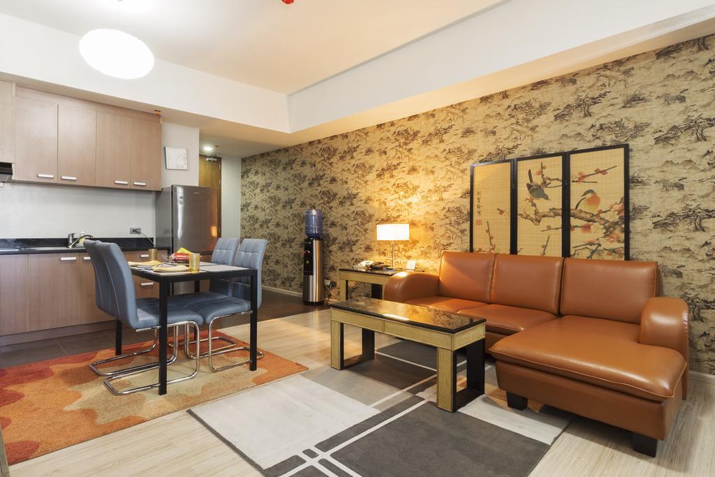 Resort La Mirada Beachfront Condo: Ocean Views & Amenities 2*