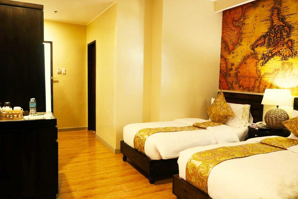 Palm Grass Hotel