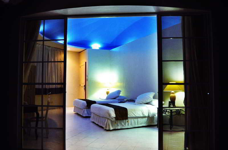 Cordova Reef Village Resort Lapu-Lapu City