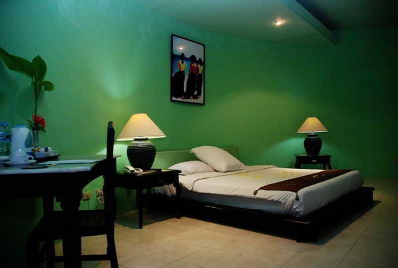 Cordova Reef Village Resort 4*