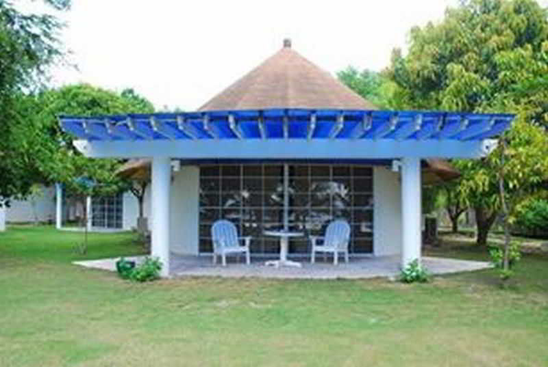 Cordova Reef Village Resort Lapu-Lapu City