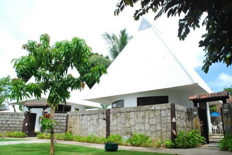 Resort Cordova Reef Village
