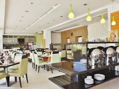 Alpa Hotel