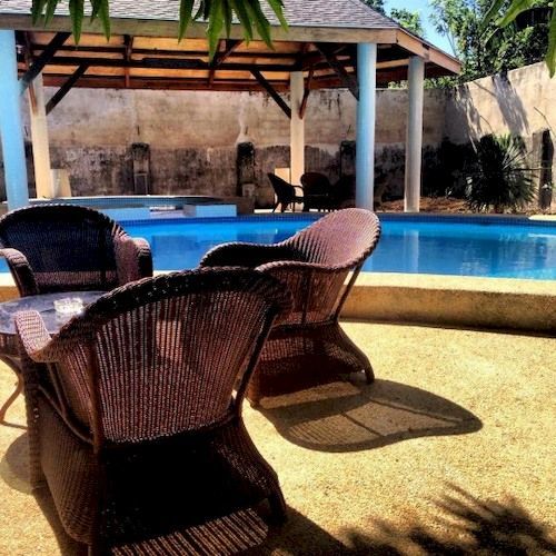 Lapu-lapu & Restaurant Inn *