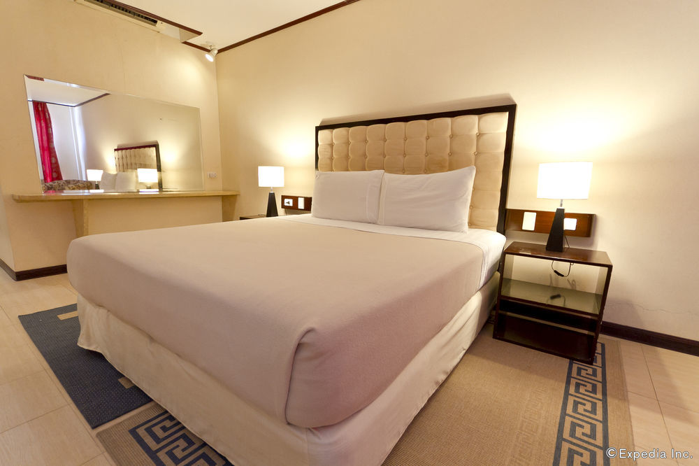 Cebu Dulcinea And Suites-mactan Airport