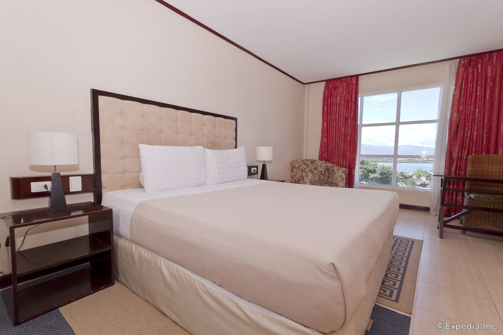 Cebu Dulcinea And Suites-mactan Airport Lapu-Lapu City