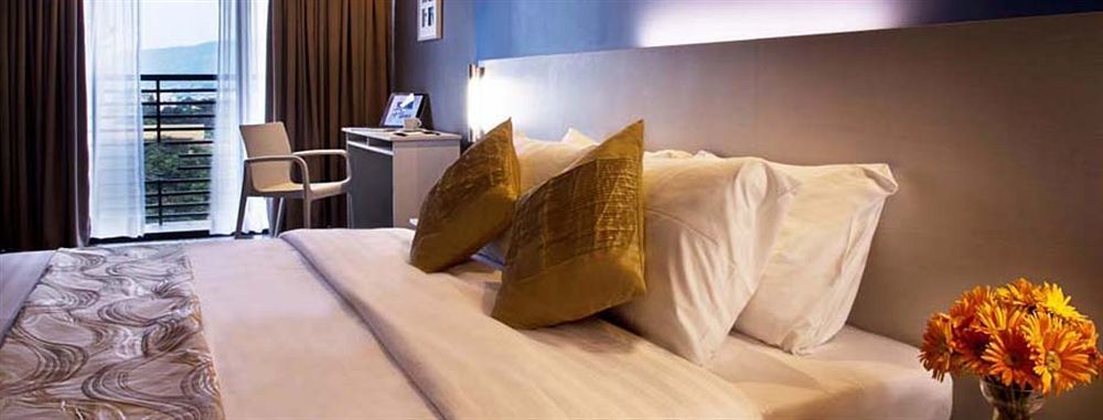 Pillows 3*