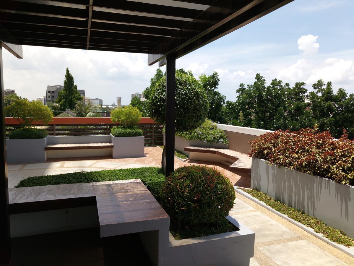 2405 Mabolo Garden Flats Apartment *