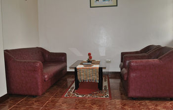Cordova Village Hotel 2*