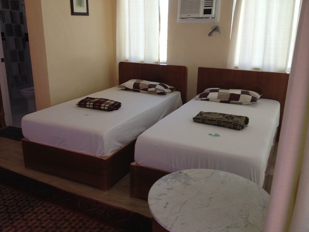 Moalboal Resort Alcantara (Cebu)