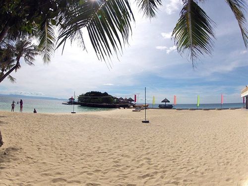 Mangodlong Rock 2* Cebu