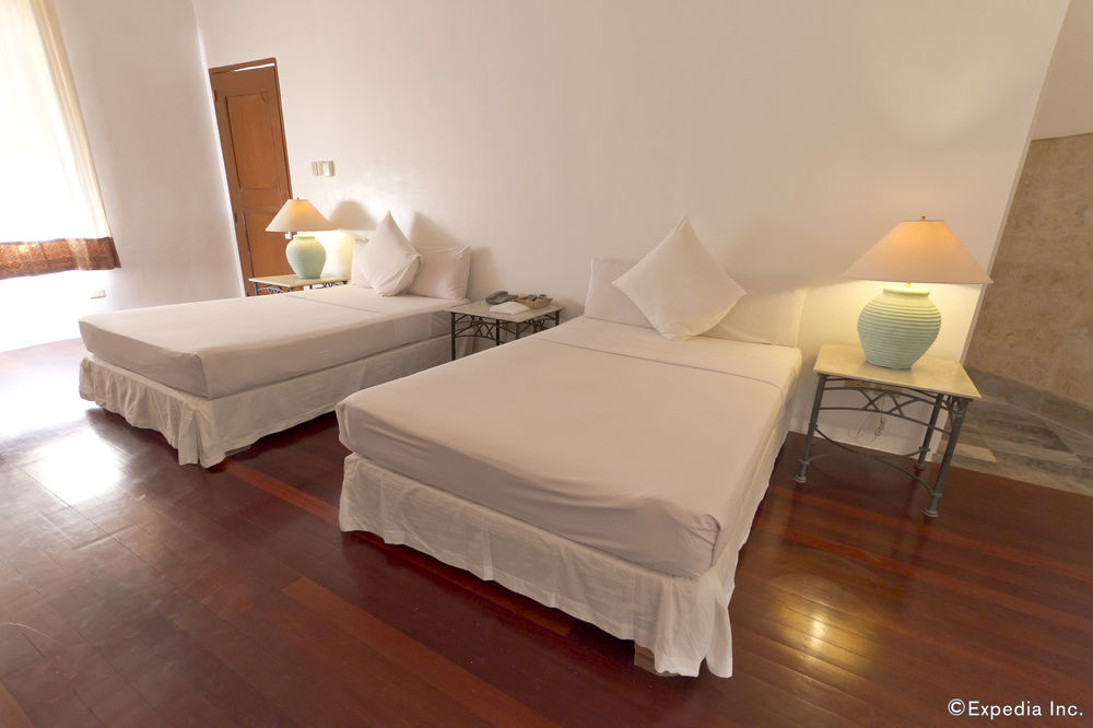 Cordova Reef Village Resort Lapu-Lapu City