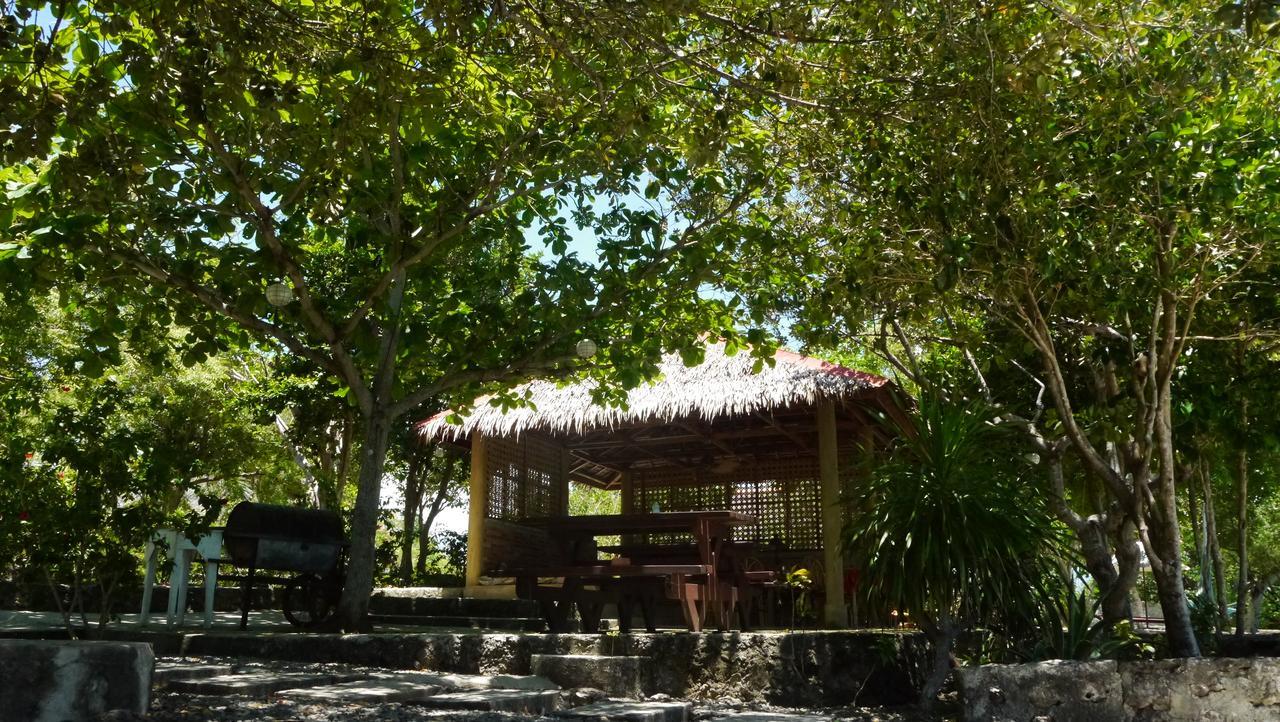 T Breeze Coastal Resort Moalboal
