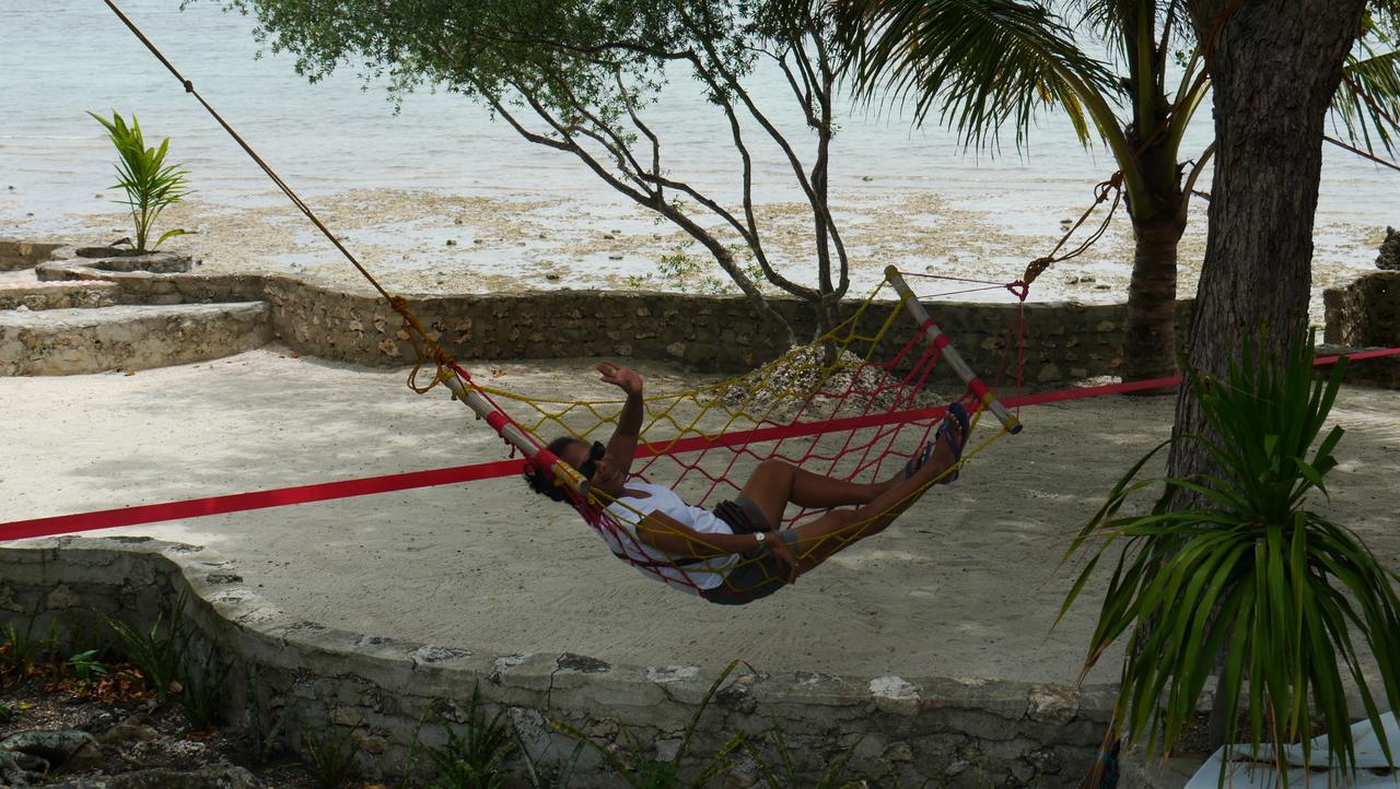 T Breeze Coastal 4* Moalboal