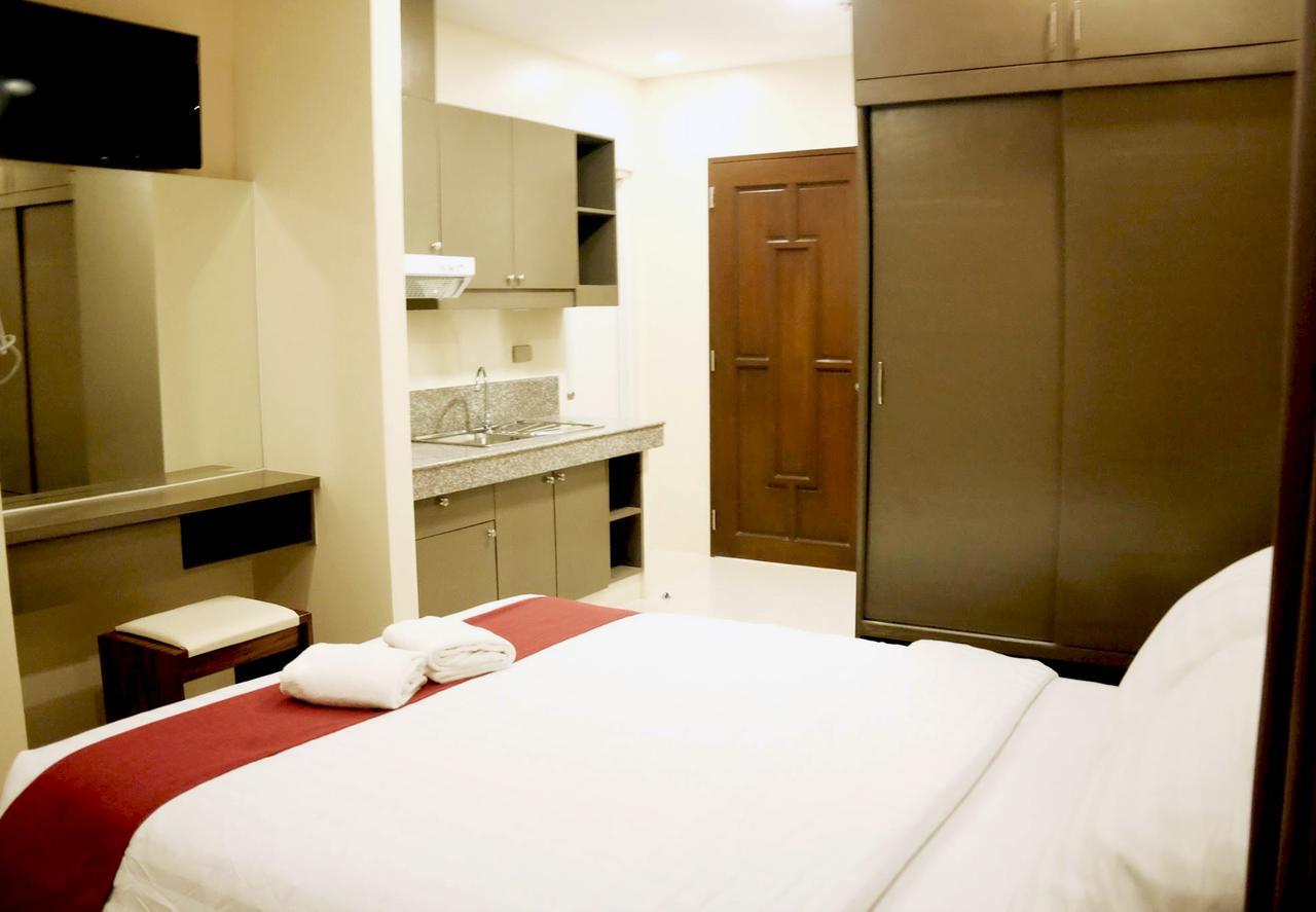 Sebastien Hotel