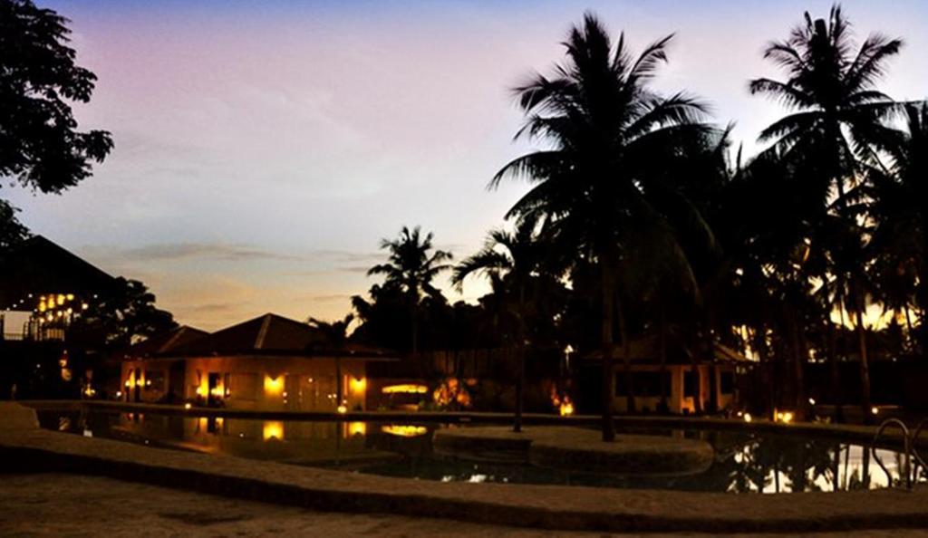 Hotel Agila Pool Cordova (Mactan)
