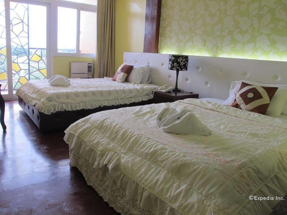 Hotel Oyo 159 San Remigio Pensionne