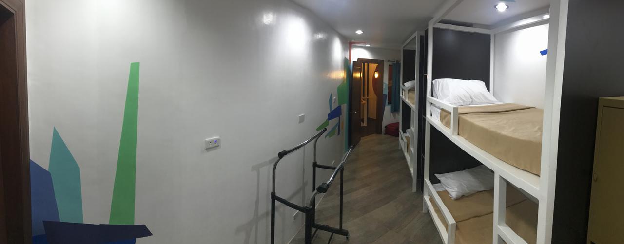 Hostel 1521 *