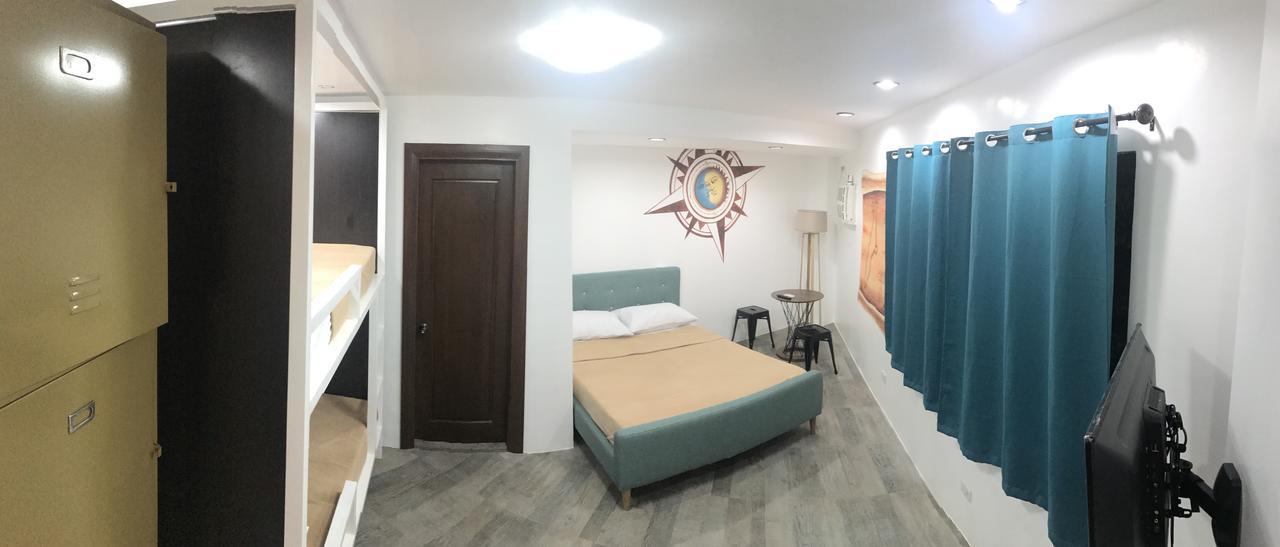 1521 Hostel *